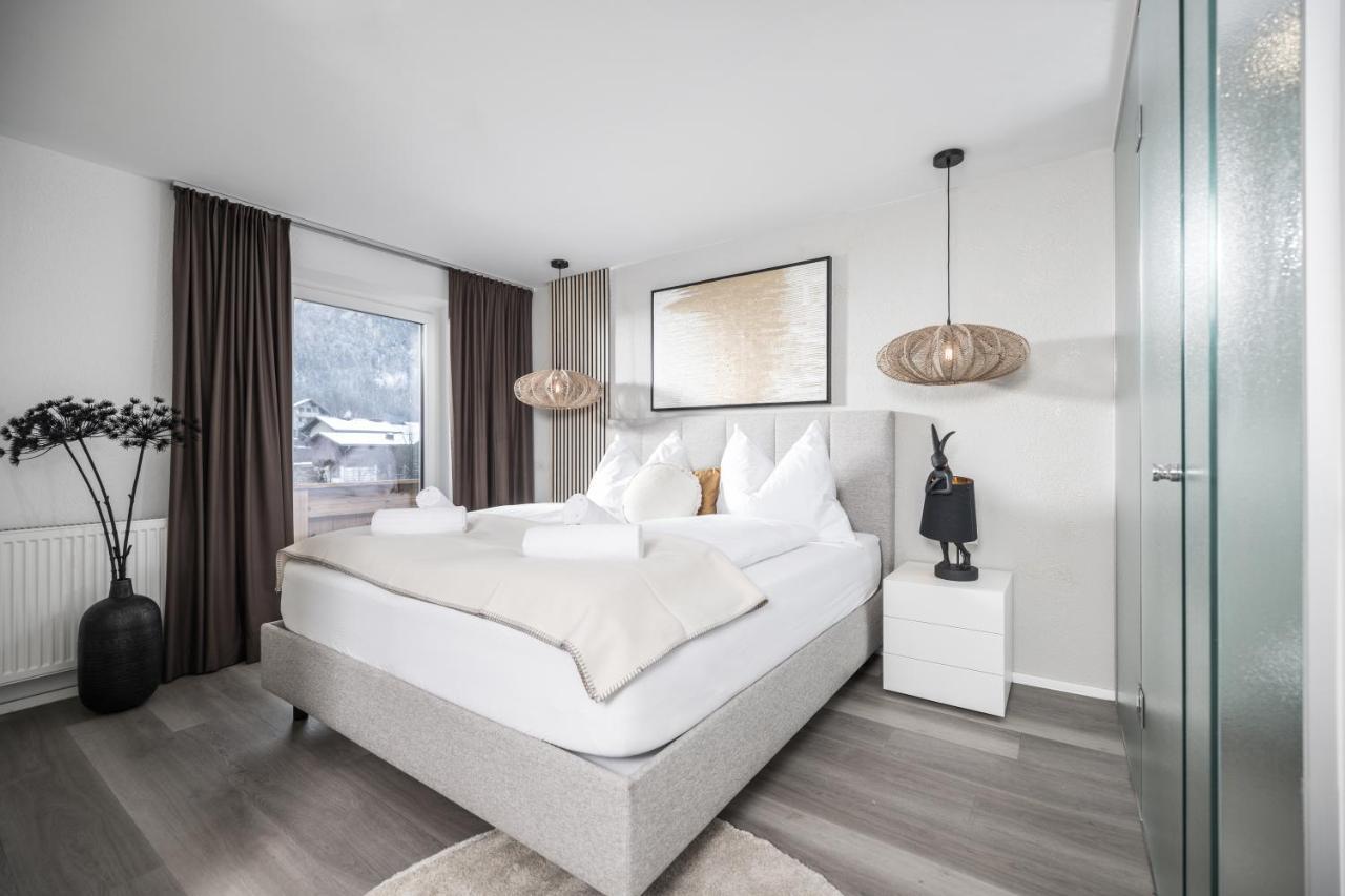 Maxstudio Premium Apartment Zillertal Mit Bergblick Schlitters Luaran gambar