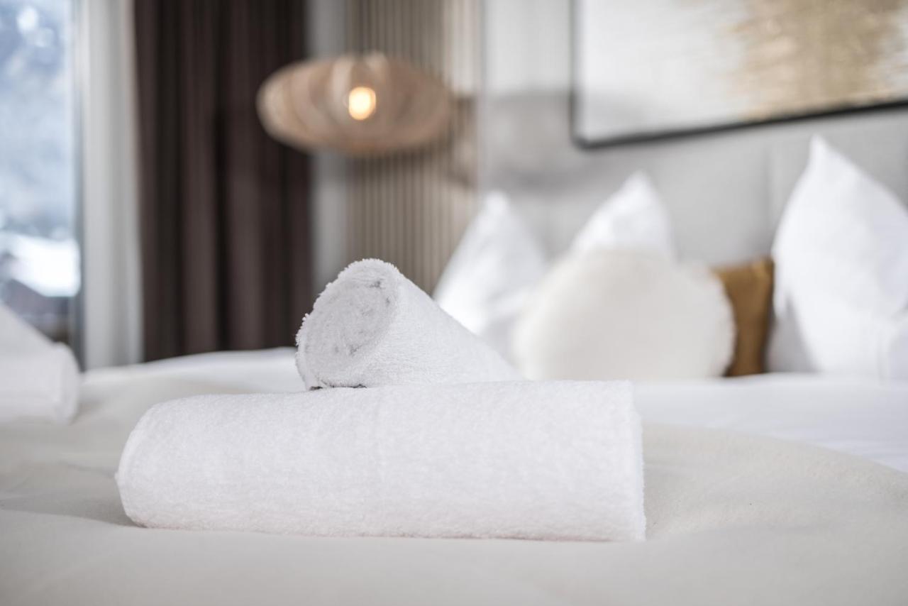 Maxstudio Premium Apartment Zillertal Mit Bergblick Schlitters Luaran gambar