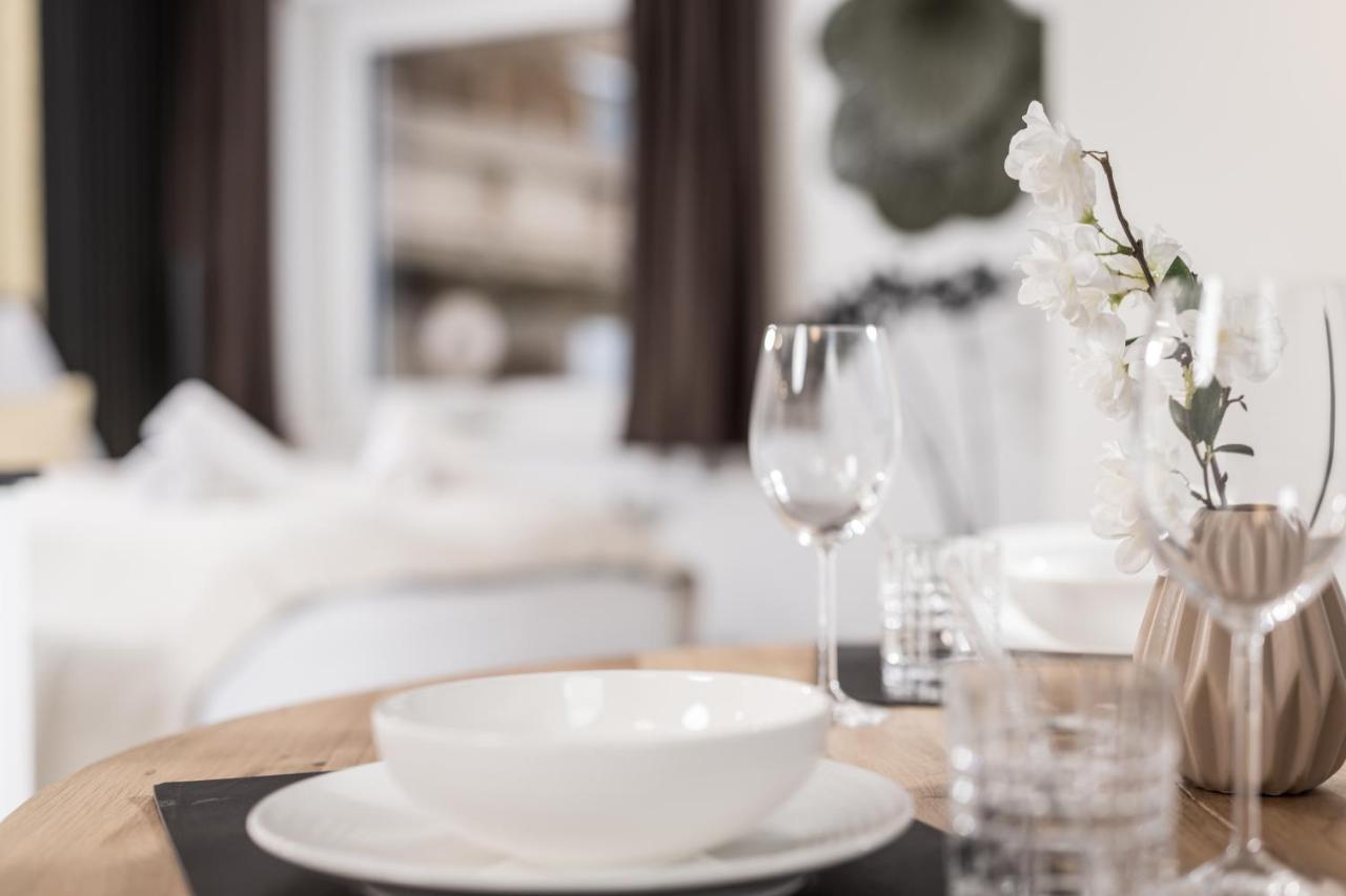 Maxstudio Premium Apartment Zillertal Mit Bergblick Schlitters Luaran gambar